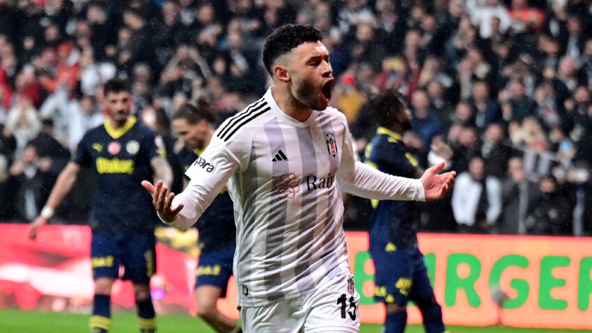 Beşiktaş'a derbide sakatlık kabusu! Gedson ve Umut Meraş maça devam edemedi