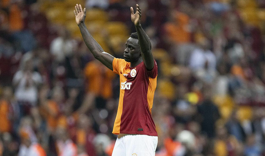 Belirsizlik son buldu! Galatasaray'da Kopenhag maçı öncesi Davinson Sanchez gelişmesi Belirsizlik son buldu! Galatasaray'da Kopenhag maçı öncesi Davinson Sanchez gelişmesi