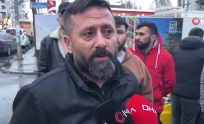 Taksici aracında dehşeti yaşadı! Gece yarısı darp ettiler, boğazına bıçak dayadılar Taksici aracında dehşeti yaşadı! Gece yarısı darp ettiler, boğazına bıçak dayadılar