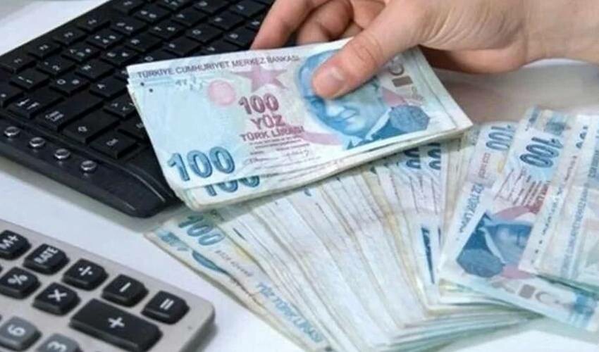 Emeklilere müjde gibi müjde! Dev banka emekli promosyon rakamlarını güncelledi, emekli kenara para bile koyabilecek Emeklilere müjde gibi müjde! Dev banka emekli promosyon rakamlarını güncelledi, emekli kenara para bile koyabilecek