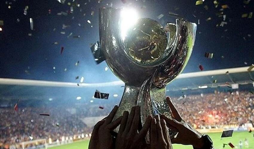 Ertem Şener’den çarpıcı Süper Kupa yorumu! Galatasaray Fenerbahçe'yi Arabistan’da evire çevire… Ertem Şener’den çarpıcı Süper Kupa yorumu! Galatasaray Fenerbahçe'yi Arabistan’da evire çevire…