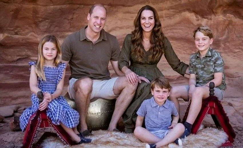 Kraliyet ailesinden siyah beyaz fotoğraf! Gelenekselleşen pozlarını verdiler