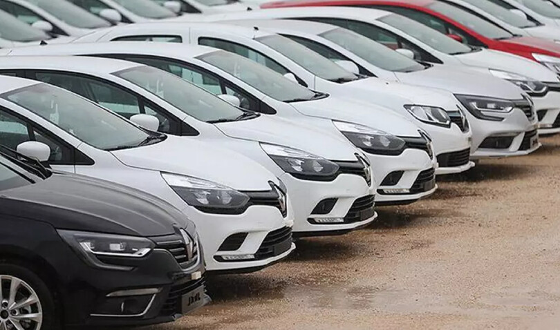 Araç alacaklar dikkat! İkinci el otomobil balonu sönüyor... Fiyatlar düşmeye başladı İkinci el otomobil balonu söndü... Fiyatlar düşmeye başladı