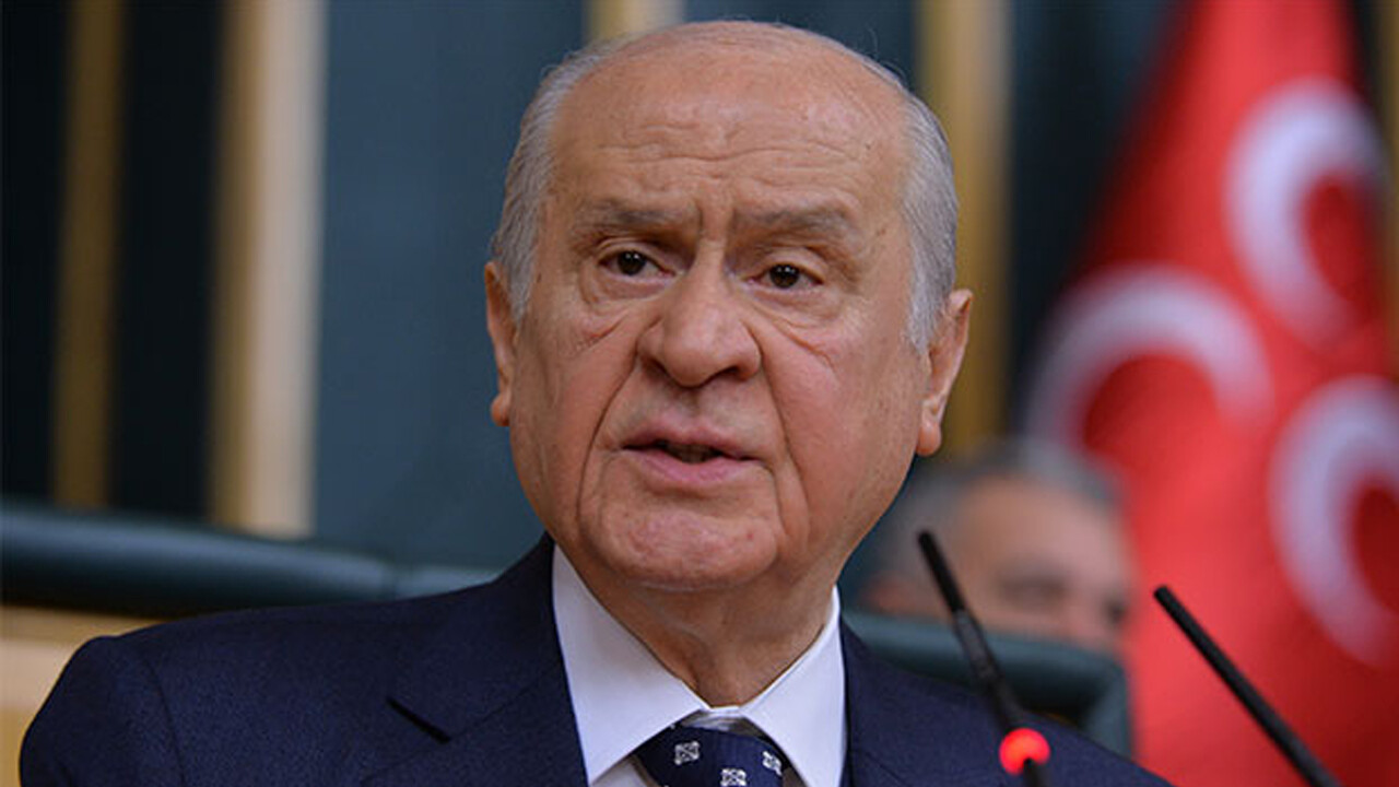 Bahçeli&#039;den HEDEP eş başkanlarına tepki