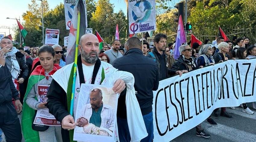 Fransa’dan skandal iddia: Gazzeli ağlayan annelerin kucağındaki bebekler oyuncak Fransa’dan skandal iddia: Gazzeli ağlayan annelerin kucağındaki bebekler oyuncak