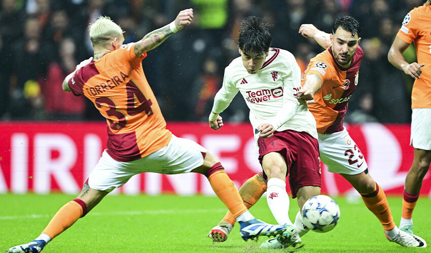 Kopenhag - Galatasaray muhtemel 11'ler | Okan Buruk son kadroyu belirledi Kopenhag - Galatasaray muhtemel 11'ler | Okan Buruk son kadroyu belirledi