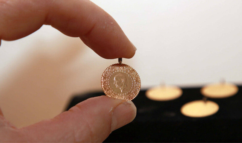 Gram altın 2024'te ne kadar olacak? Kuyumcular açıkladı Gram altın 2024'te ne kadar olacak? Kuyumcular açıkladı