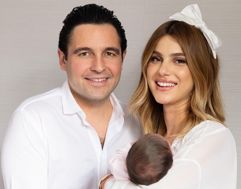 Kızı Alara’nın yüzünü gizleyen Nazlı Sabancı eleştiri oklarının hedefi oldu