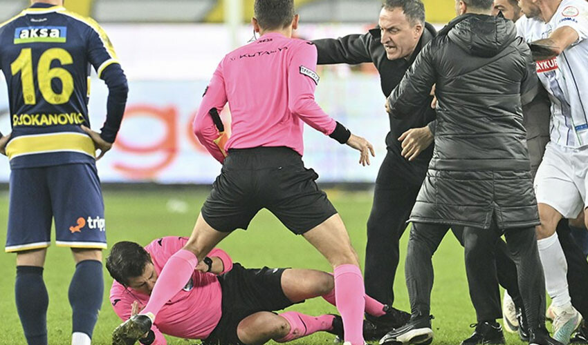 Dünya basını Halil Umut Meler'i konuşuyor! 'Türkiye'nin en iyi hakemine vahşi saldırı'