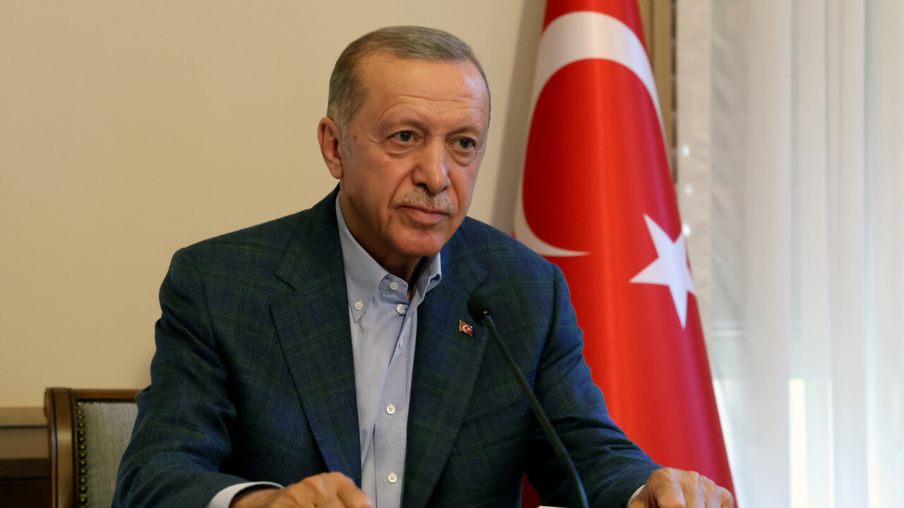 AK Parti&#039;de yerel seçim hazırlığı: Erdoğan teşkilattan aday isimleri istedi