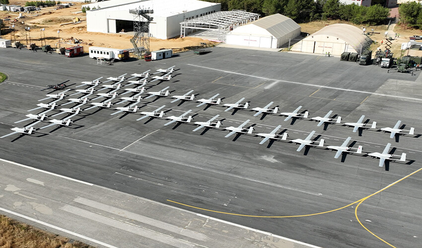 Baykar paylaştı, SATCOM detayı ortaya çıktı! Bayraktar TB2 için ihracatı katbekat artıracak özellik bayraktar tb2 satcom