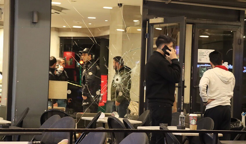 Starbucks'a silahlı saldırı! 'Filistin'de çocukların kanı akıyor'