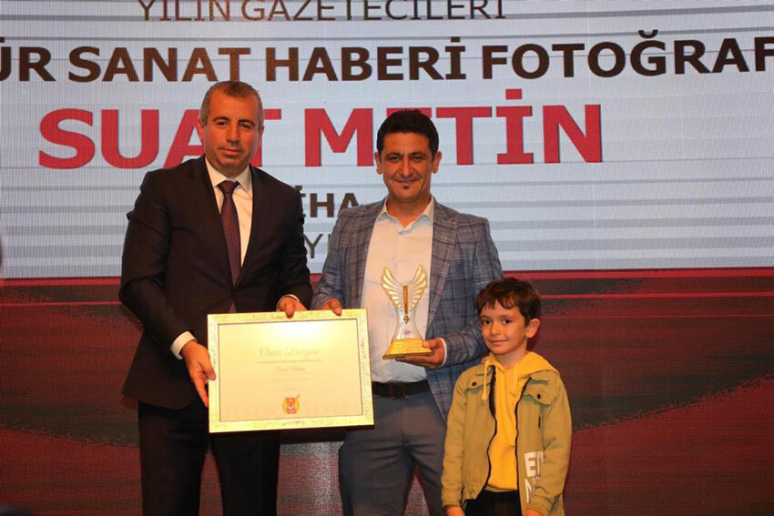 İhlas Haber Ajansı'na 3 ödül birden