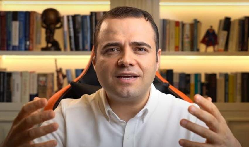 Borsada parası olanlar dikkat! Özgür Demirtaş küçük yatırımcıyı uyardı, düşüş trendi başladı Borsada parası olanlar dikkat! Özgür Demirtaş küçük yatırımcıyı uyardı, düşüş trendi başladı