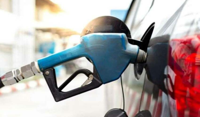 Brent petrol sert düştü akaryakıta indirim gözüktü! Benzine büyük indirim mi geliyor? 14 Aralık güncel benzin ve motorin fiyatları Brent petrol sert düştü akaryakıta indirim gözüktü! Benzine büyük indirim mi geliyor? 14 Aralık güncel benzin ve motorin fiyatları