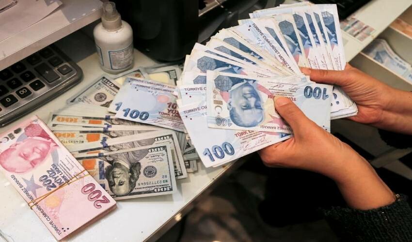 Her tahmini tutuyor! Uzman isim asgari ücretin ne kadar olacağını açıkladı Her tahmini tutuyor! Uzman isim asgari ücretin ne kadar olacağını açıkladı