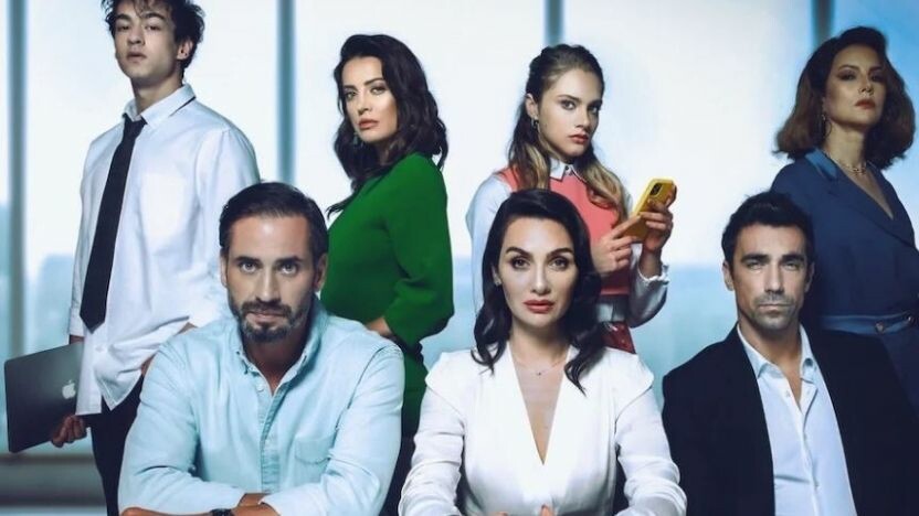 Kuş Uçuşu Lale Kıran kim, gerçek adı nedir? Birce Akalay kimdir, yaşı kaç? Aslen nereli? Kuş Uçuşu Lale Kıran kim, gerçek adı nedir? Birce Akalay kimdir, yaşı kaç? Aslen nereli?