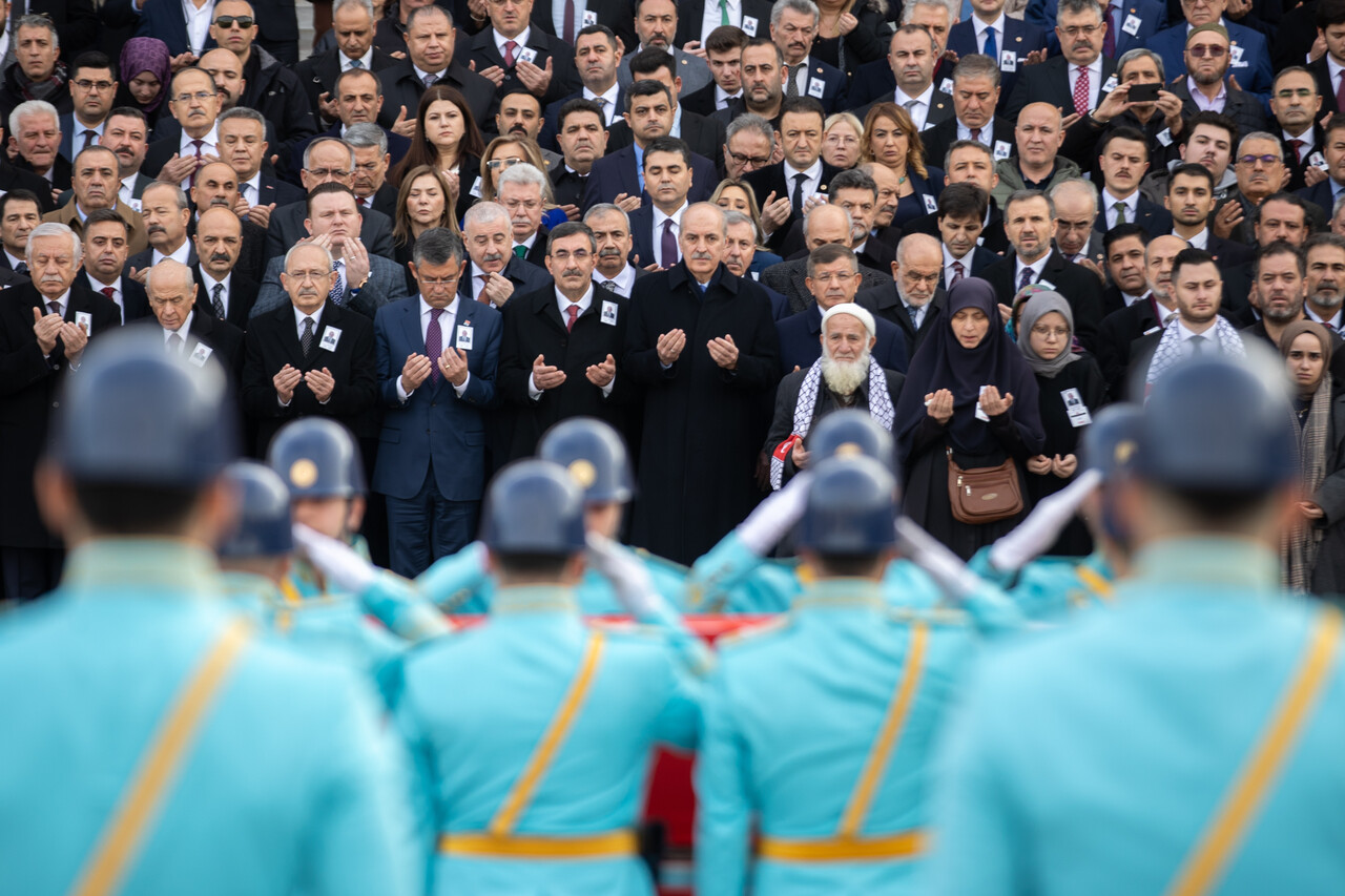 Hasan Bitmez son yolculuğuna uğurlandı