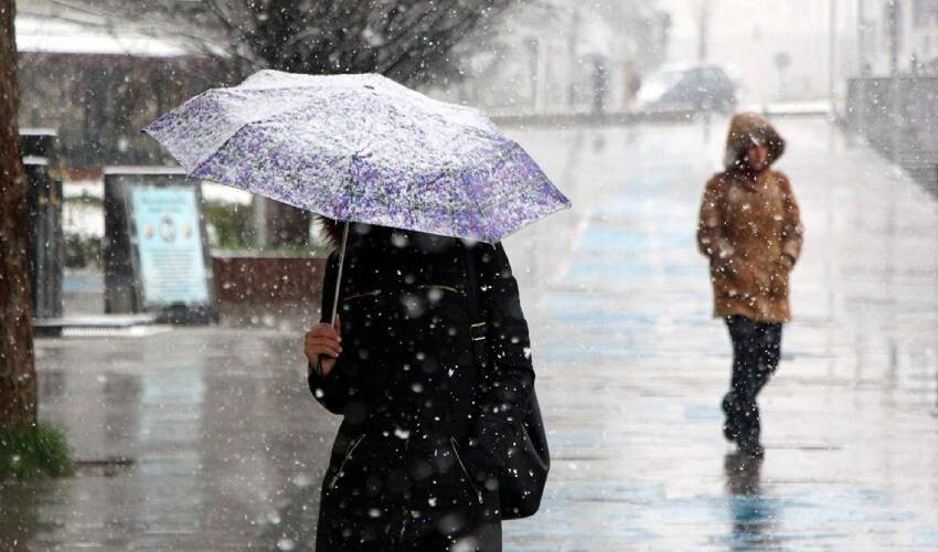 Meteoroloji uyardı: Balkanlar üzerinden Türkiye'ye geliyor! İstanbul'un o  ilçesi için kar uyarısı (15 Aralık 2023 güncel hava durumu) | Türkiye  Gazetesi