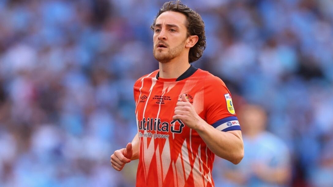 Luton Town&#039;un oyuncusu Tom Lockyer kimdir? Tom Lockyer sağlık durumu nedir?