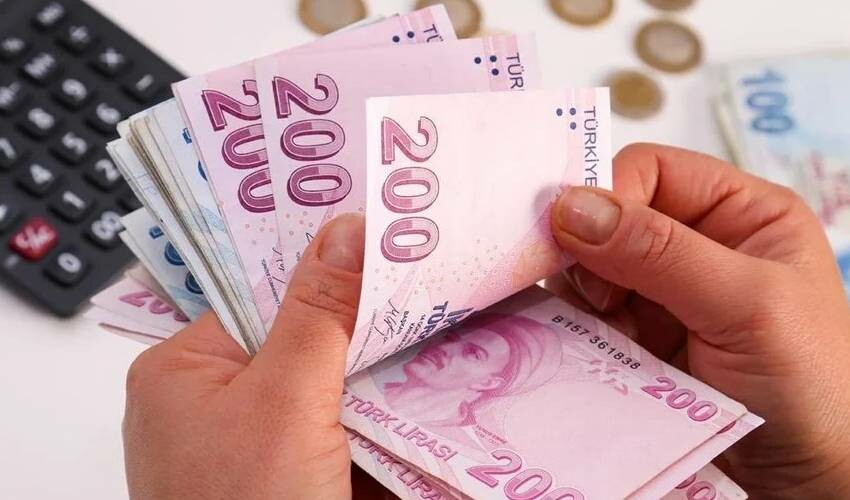 Çalışan emekliler bu haberle sevinçten havalara uçacak! 5000 TL emekli ikramiyesi ödeme tarihleri belli oldu, Emekli ikramiyesi ne zaman yatacak? Çalışan emekliler bu haberle sevinçten havalara uçacak! 5000 TL emekli ikramiyesi ödeme tarihleri belli oldu, Emekli ikramiyesi ne zaman yatacak?
