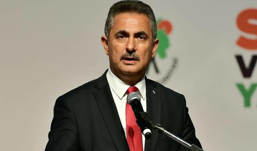 ‘Ankara’ya talibim’ diyerek adaylığını duyurdu: AK Partili başkandan çarpıcı çıkış ‘Yavaş’a fark atacağız’ ‘Ankara’ya talibim’ diyerek adaylığını duyurdu: AK Partili başkandan çarpıcı çıkış ‘Yavaş’a fark atacağız’