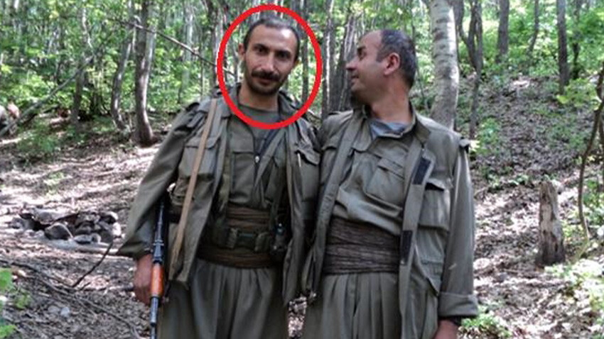 MİT'ten Suriye'de nokta operasyon! PKK'nın sözde sorumlusu Şirvan Hasan etkisiz hale getirildi MİT'ten Suriye'de nokta operasyon! PKK'nın sözde sorumlusu Şirvan Hasan etkisiz hale getirildi