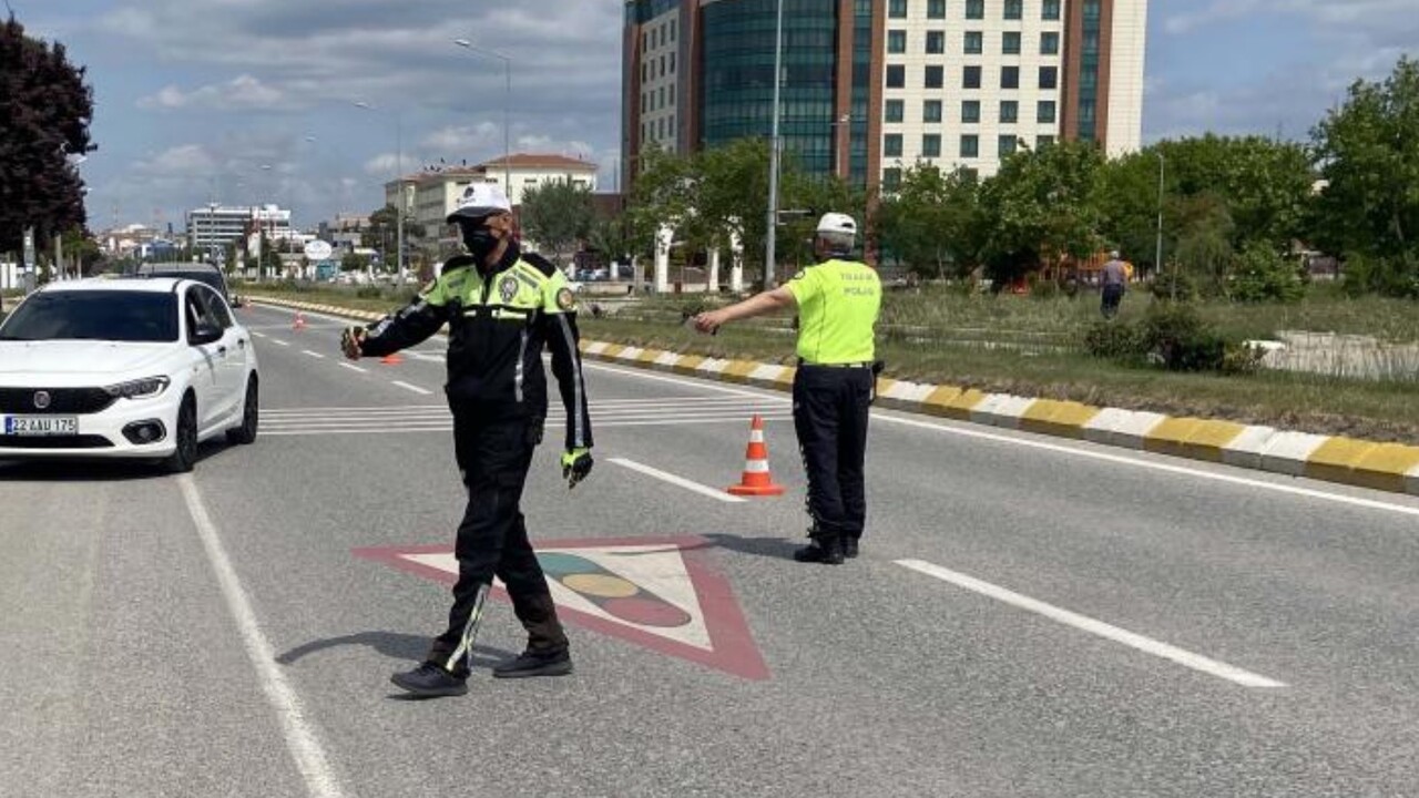 Esenler&#039;de asker eğlencesi için tünel kapatanlara ceza yağdı