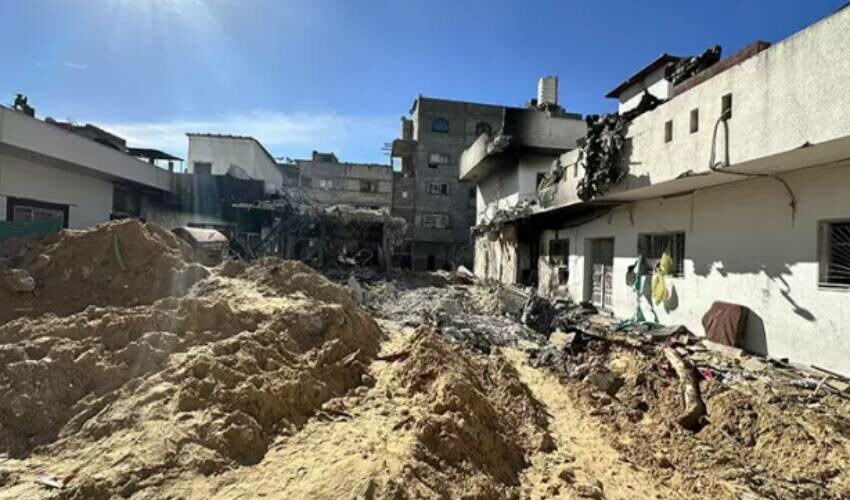 Gazze’de insani felaket! İsrail’in acımasız zulmü durmak bilmiyor, onlarca kişiyi diri diri toprağa gömdüler