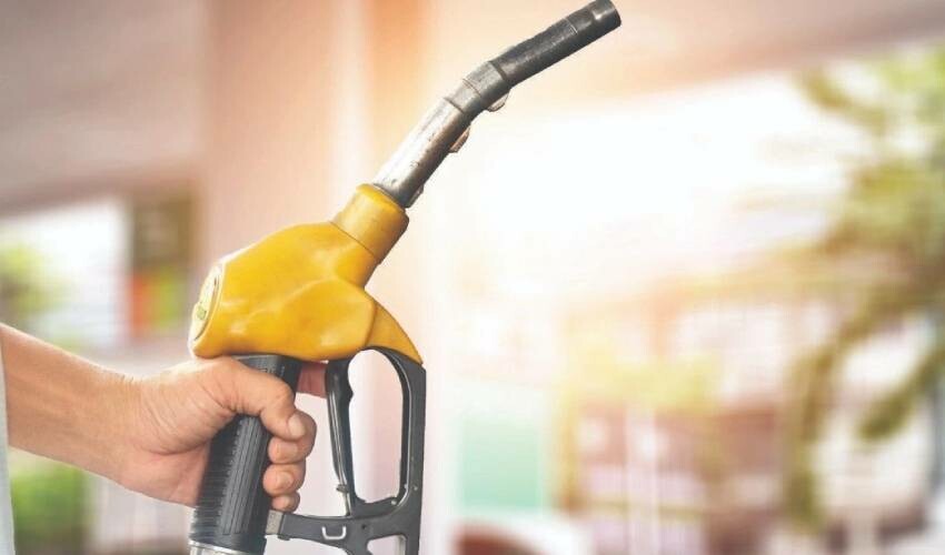 Akaryakıtta indirim sinyali! Brent petrol düştü rüzgar tersine döndü, 18 Aralık 2023 benzin ve motorin fiyatları Akaryakıtta indirim sinyali! Brent petrol düştü rüzgar tersine döndü, 18 Aralık 2023 benzin ve motorin fiyatları