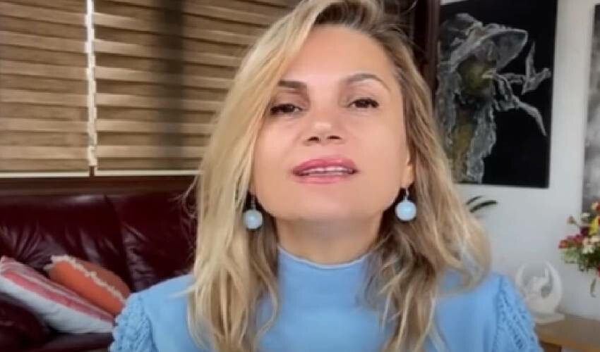 Altın uzmanı Hatice Kolçak’tan yılın son uyarısı geldi: Gram altında rekora hazır olun, rakamı duyan kuyumcuya akın edecek Altın uzmanı Hatice Kolçak’tan yılın son uyarısı geldi: Gram altında rekora hazır olun, rakamı duyan kuyumcuya akın edecek