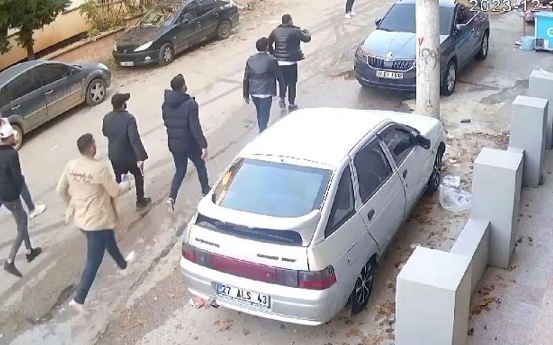 Beyran fiyatını fazla buldu, restoranı silahla bastı