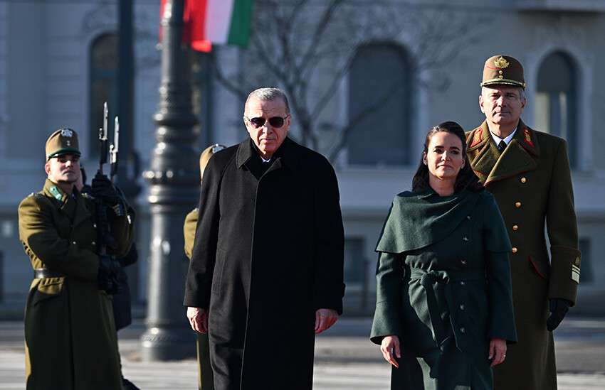 Tartışmalı AB zirvesi sonrası kritik temas! Erdoğan TOGG, Orban da Macar atı hediye etti Tartışmalı AB zirvesi sonrası kritik temas! Erdoğan TOGG, Orban da Macar atı hediye etti
