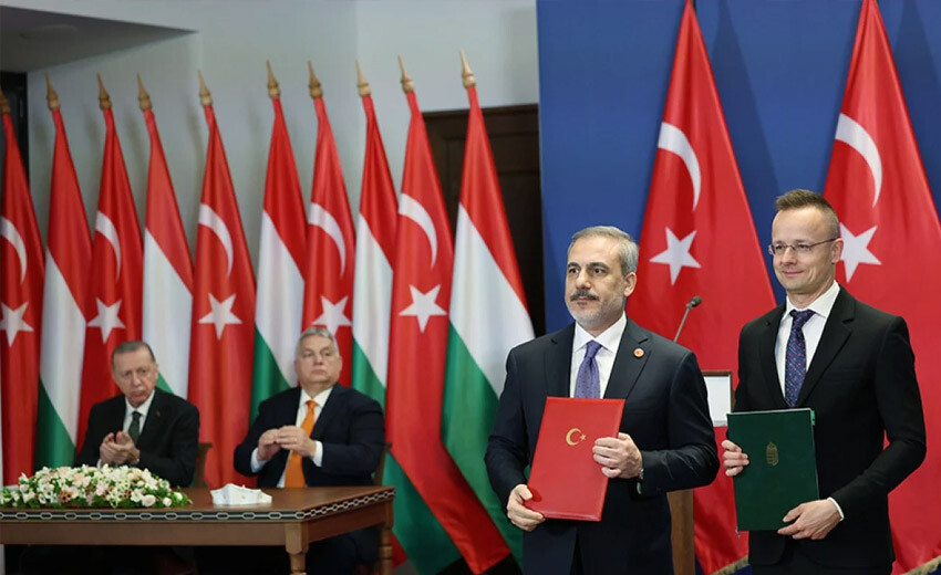Macaristan ile imzalar atıldı! Cumhurbaşkanı Erdoğan, ikili ticaret hedefini açıkladı Macaristan ile imzalar atıldı! Cumhurbaşkanı Erdoğan, ikili ticaret hedefini açıkladı