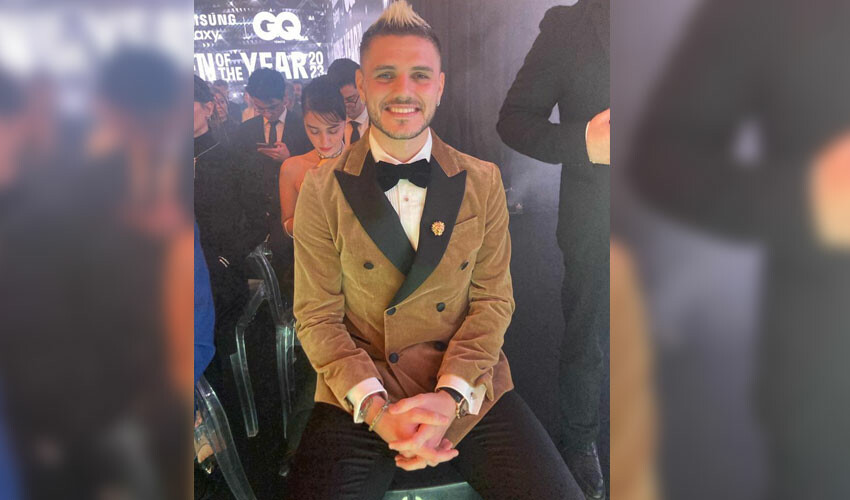 Yılın sporcusu seçilen Icardi, Halil Umut Meler'i unutmadı! Ödül töreninde duygu dolu anlar Yılın sporcusu seçilen Icardi, Halil Umut Meler'i unutmadı! Ödül töreninde duygu dolu anlar