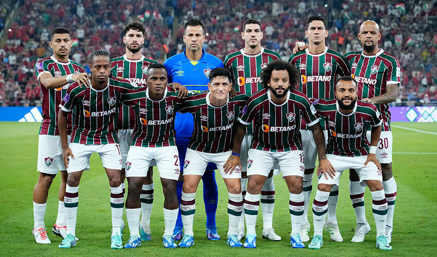 Felipe Melo 40 yaşında tarih yazdı! Galatasaray'ın eski yıldızı yıllara meydan okuyor Felipe Melo 40 yaşında tarih yazdı! Galatasaray'ın eski yıldızı yıllara meydan okuyor