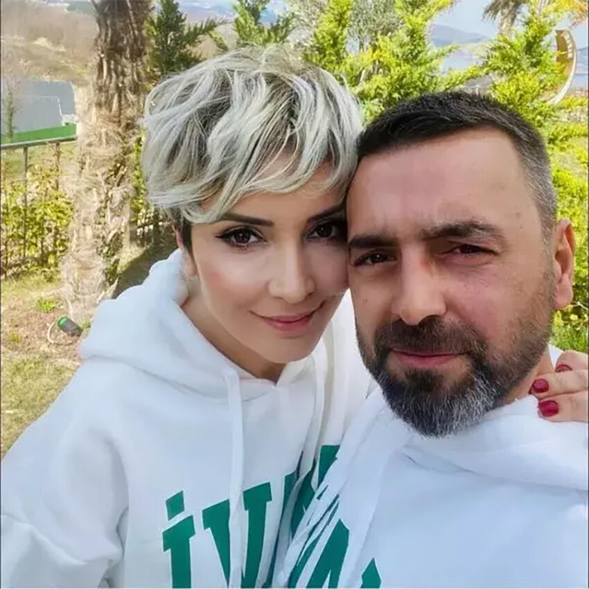 Bozcaada'ya gün batımını izlemeye gitti, feci şekilde can verdi! Yeşim Demir'in erkek arkadaşı tutuklandı Bozcaada'ya gün batımını izlemeye gitti, feci şekilde can verdi! Yeşim Demir'in erkek arkadaşı tutuklandı