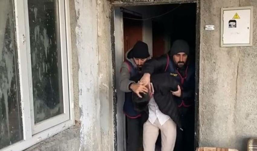 Afyonkarahisar’da katliam: Eski eşi dahil tüm ailesinin öldürdü! Afyonkarahisar’da katliam: Eski eşi dahil tüm ailesinin öldürdü!