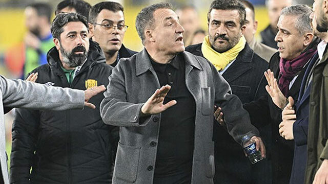Halil Umut Meler, Emre Belözoğlu'nu suçladı: Provoke etti, affetmeyeceğim! Halil Umut Meler, Emre Belözoğlu'nu suçladı: Provoke etti, affetmeyeceğim!