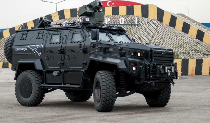 Türk mühendislerinden bir ilk daha! Zırhlı araçlarda devrim niteliğinde buluş, artık o ülkede üretilecek Türk mühendislerinden bir ilk daha! Zırhlı araçlarda devrim niteliğinde buluş, artık o ülkede üretilecek