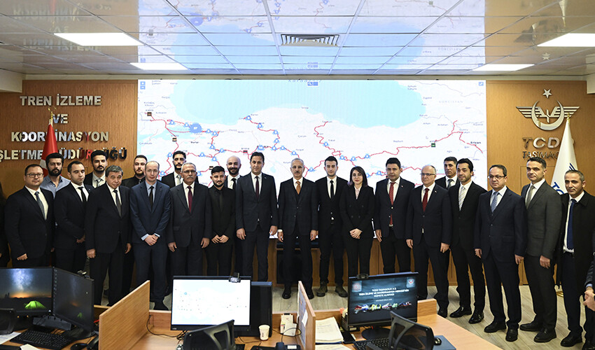 Bakan Uraloğlu açıkladı! Demir yollarına 'yapay zeka' desteği: Kazaları önleyecek uraloğlu