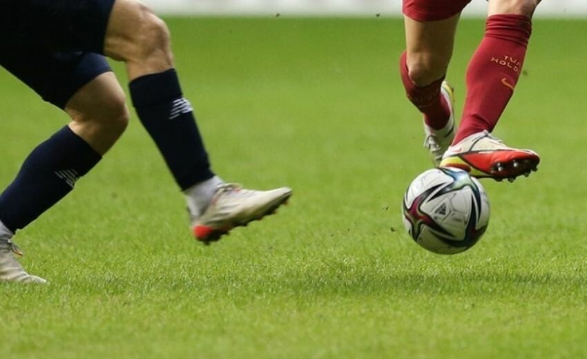 Fenerbahçe - Galatasaray maçında deplasman yasağı var mı? FB - GS derbisinde taraftar alınacak mı? Fenerbahçe - Galatasaray maçında deplasman yasağı var mı? FB - GS derbisinde taraftar alınacak mı?