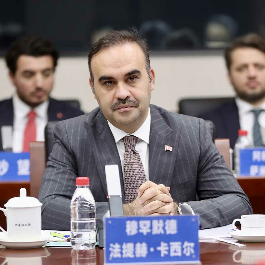 Bakan Kacır'dan Çin'e çıkarma! Türkiye üretim üssü olacak, otomobil devleri geliyor fatih kacır