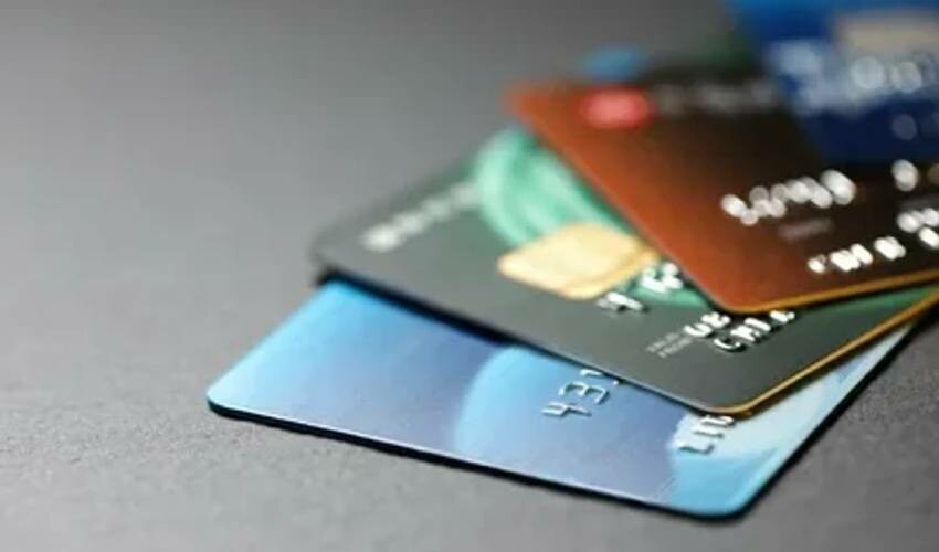 Kredi kartı kullananlar dikkat! Ocak ayında başlıyor… Yeni yıla borçlu giren yandı