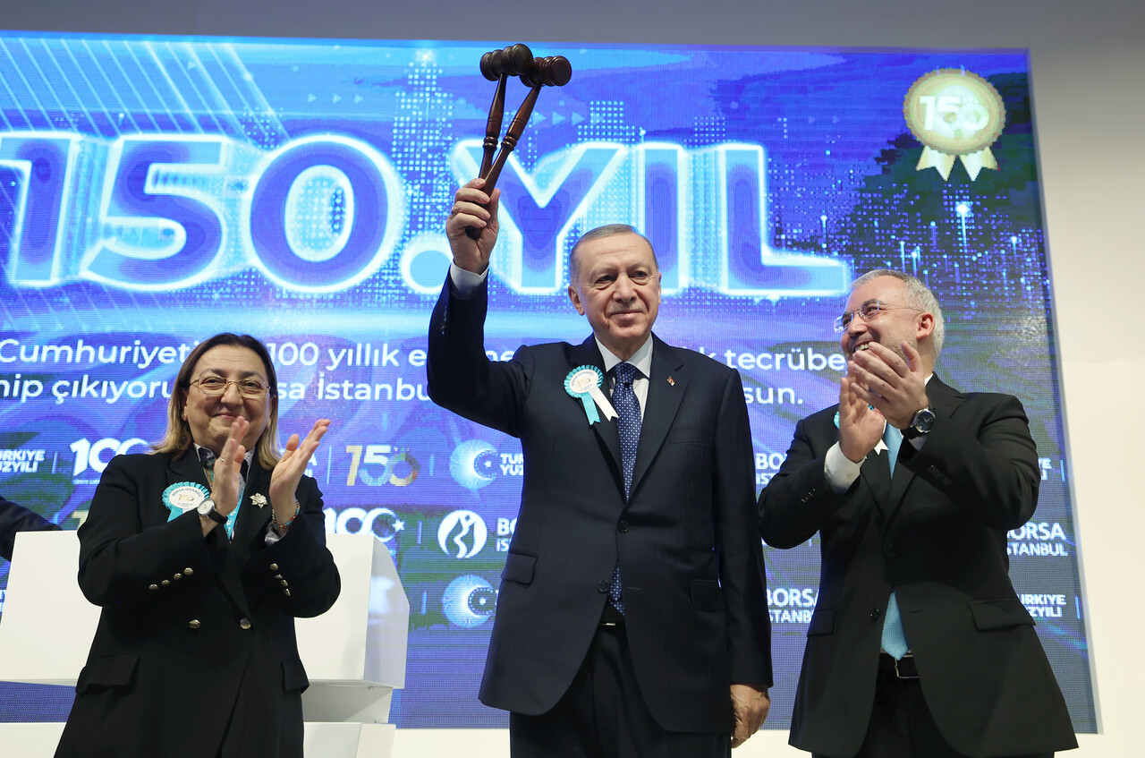 Borsa İstanbul 150 yaşında! Cumhurbaşkanı Erdoğan: Piyasada manipülasyona fırsat vermeyeceğiz Borsa İstanbul 150 yaşında! Cumhurbaşkanı Erdoğan: Piyasada manipülasyona fırsat vermeyeceğiz