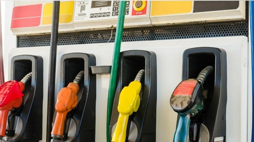 AKARYAKIT fiyatlarına zam ya da indirim mi geldi? 23 ARALIK GÜNCEL benzin, motorin ve LPG fiyatları AKARYAKIT fiyatlarına zam ya da indirim mi geldi? 23 ARALIK GÜNCEL benzin, motorin ve LPG fiyatları
