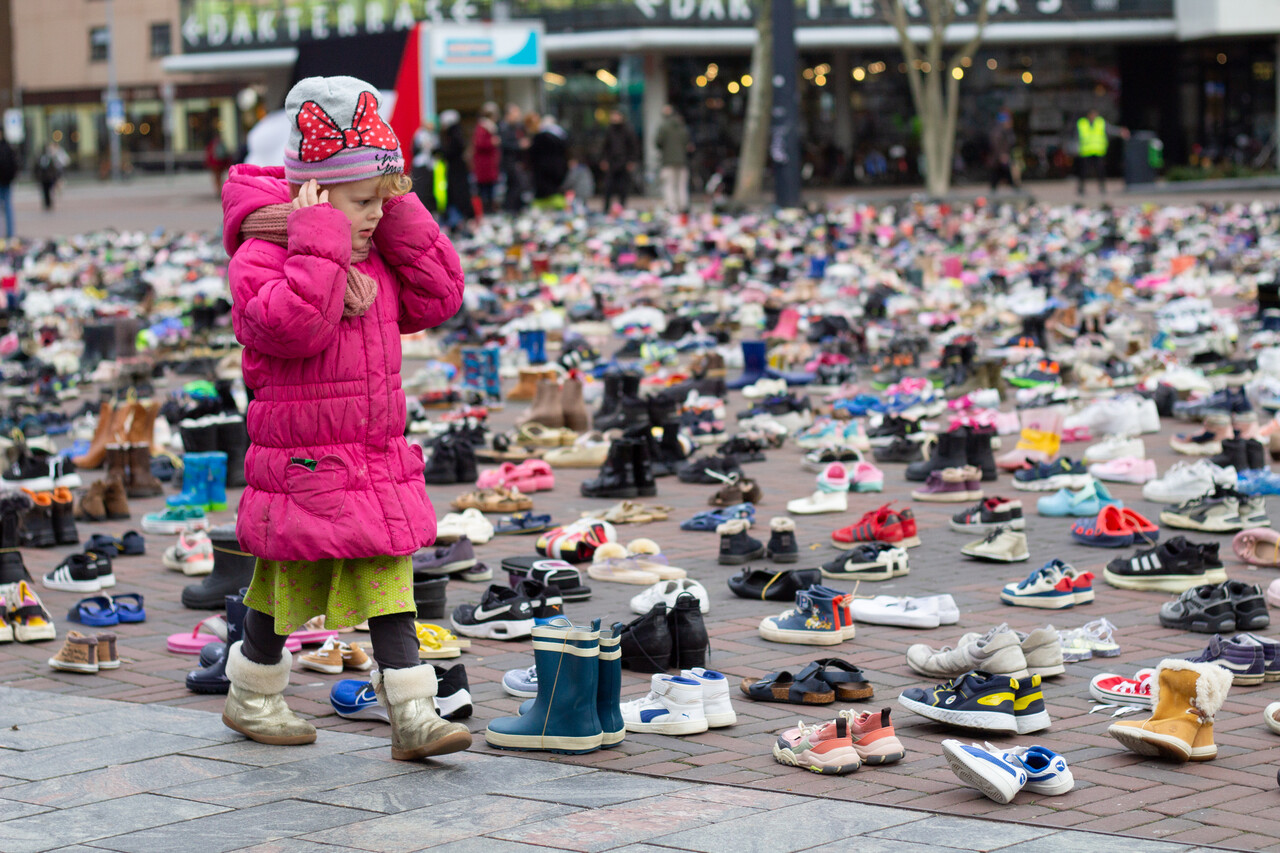 8 bin çocuk ayakkabısıyla Gazze anması! 'Yeter artık, işgali durdurun' 8 bin çocuk ayakkabısıyla Gazze anması! 'Yeter artık, işgali durdurun'