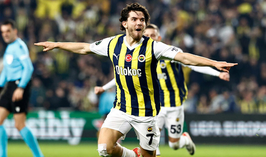 Vitor Pereira derbi öncesi uyardı! Portekizli hoca Fenerbahçe - Galatasaray maçını yorumladı Vitor Pereira derbi öncesi uyardı! Portekizli hoca Fenerbahçe - Galatasaray maçını yorumladı