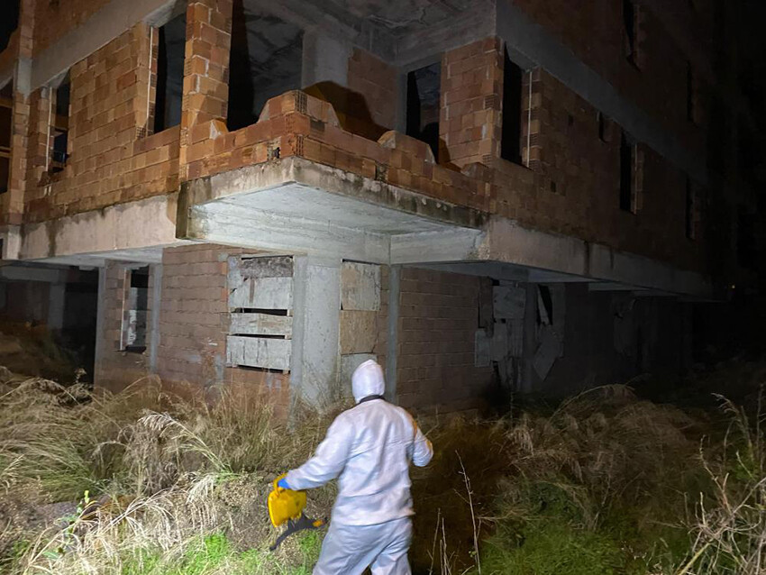 Antalya'da kan donduran olay! Boş inşaatta ceset bulundu, cinsiyeti bile belirlenemedi