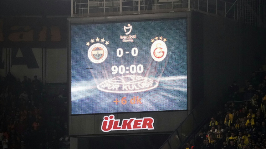 İsmail Kartal: Galatasaray ikinci yarı yerden kalkmadı, top 43 dakika oyunda kalmış